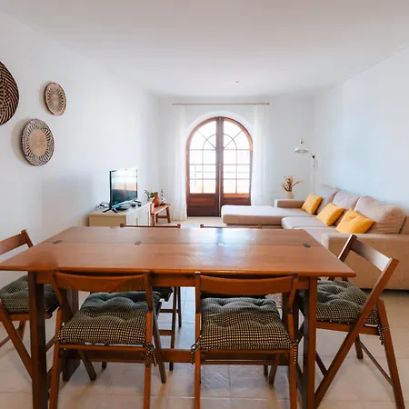 Apartman Alfaiate House *