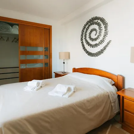 Alfaiate House Apartman Santa Cruz