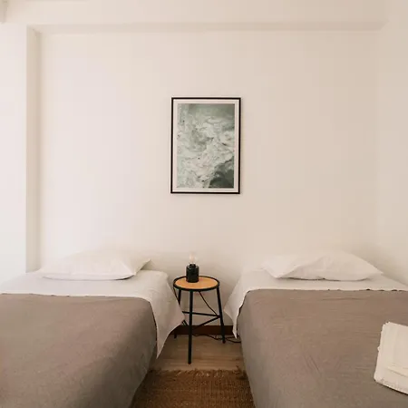 Apartman Alfaiate House